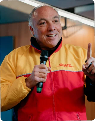 Retrato de Ricardo Bellino, professor convidado.